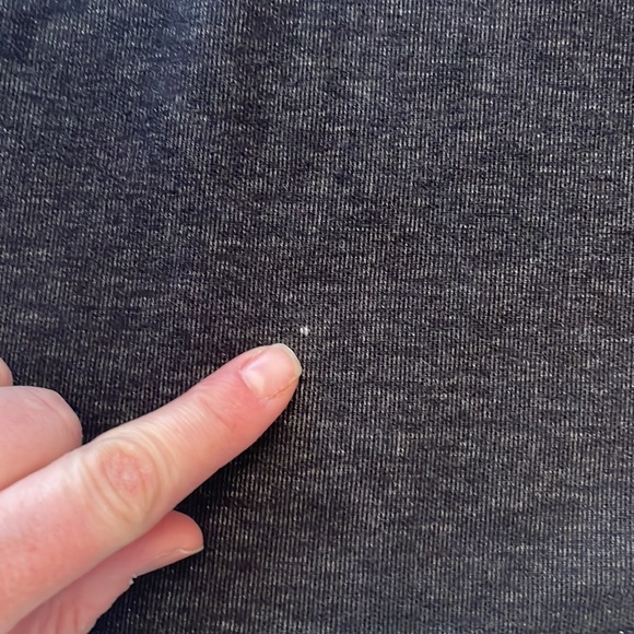 Patagonia Women’s Crop Length Top Size M - Picture 8 of 8